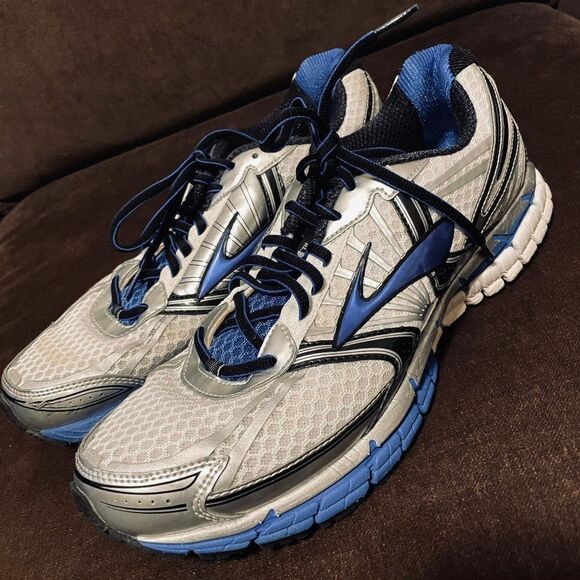 Mint condition Brooks Adrenaline GTS 14 mens 10 US 44  EUR Silver Blue Black - Picture 4 of 8